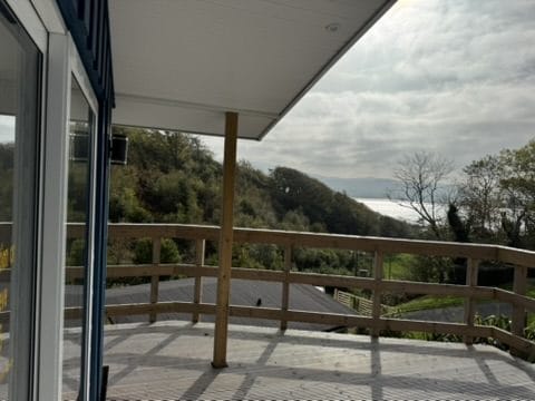 3F675913-7A92-466D-A667-EBBF9A199043_4_5005_c